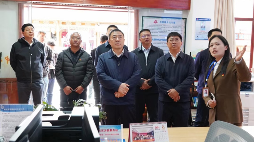 胡大鹏在迪庆调研时强调 学习全会精神 以高水平安全保障高质量发展