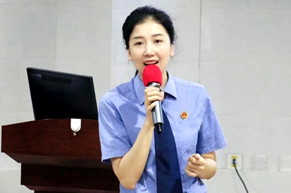 杨晓瑾：十六载深耕未检一线 护航边疆少年向阳成长