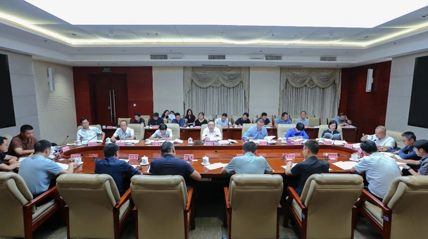 省委政法委召开委务会会议总结学习教育 研究推动树立和践行正确政绩观学习教育常态化长效化